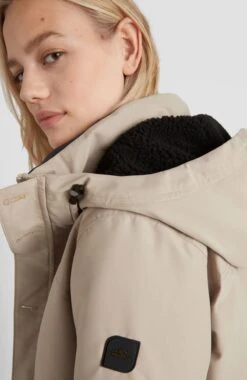 ONeill Explorer Parka Jacket | Crockery -ONeill Fashion Shop 1500017 17511 03 MODEL