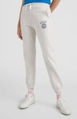 ONeill Surf State Sweatpants | White Melange -ONeill Fashion Shop 1550040 11012 03 MODEL