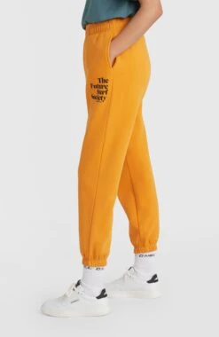 ONeill Future Surf High-Waist Sweatpants | Nugget -ONeill Fashion Shop 1550058 17016 04 MODEL