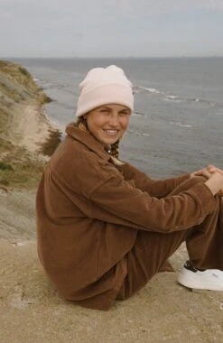 ONeill Fashion Shop -ONeill Fashion Shop 1650003 17021 02 CAMPAIGN