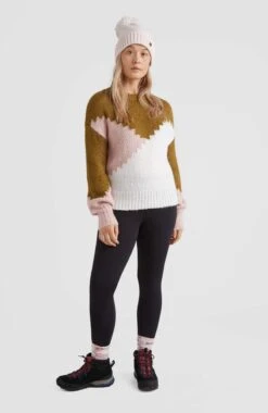 ONeill Knit Colourblock Pullover | Plantation Colour Block -ONeill Fashion Shop 1750024 47015 04 MODEL