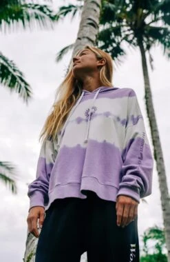 ONeill Women Of The Wave Hoodie | Purple Tie Dye