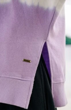 ONeill Women Of The Wave Hoodie | Purple Tie Dye -ONeill Fashion Shop 1750046 34519 04 CAMPAIGN