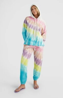 ONeill Women Of The Wave Hoodie | Blue Tie Dye -ONeill Fashion Shop 1750046 35046 05 MODEL