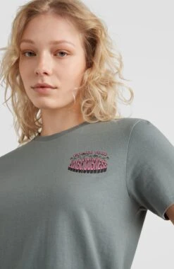 ONeill Future T-Shirt | Balsam Green -ONeill Fashion Shop 1850056 16025 03 MODEL