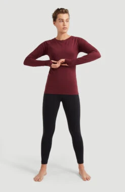 ONeill Yoga Longsleeve T-Shirt | Windsor Wine -A