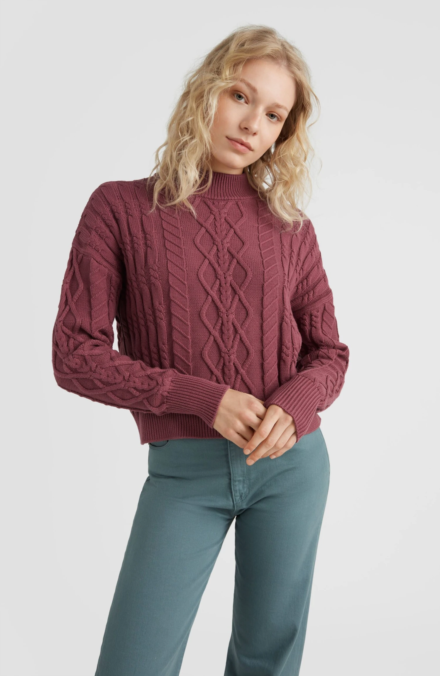 ONeill Fashion Shop 27 ONeill Fashion Shop -ONeill Fashion Shop 1750037 13013 01 MODEL scaled 1